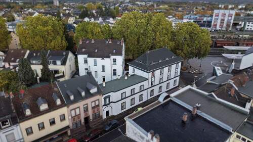 Luftansicht - Mehrfamilienhaus, Wohnhaus in Neuwied