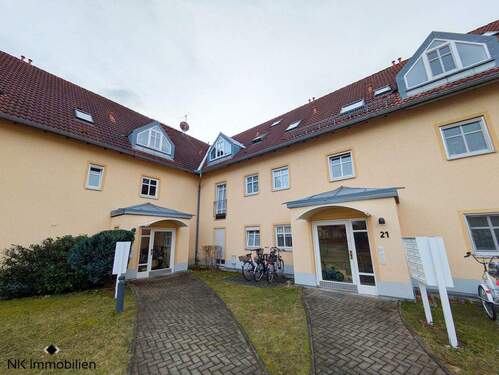 Gebäudeeingang - 1 Zimmer Etagenwohnung zum Kaufen in Weinböhla