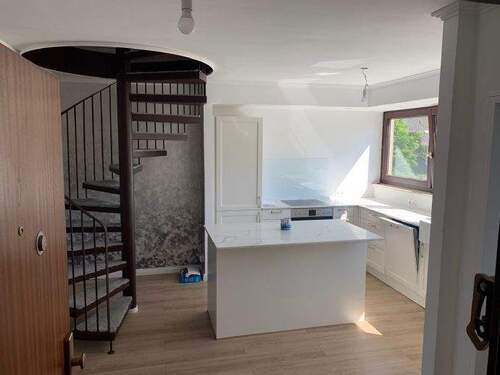 Eingang zur Wohnung - 3 Zimmer Etagenwohnung zur Miete in Moers