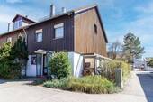 Titelbild - Familienfreundliches Reiheneckhaus mit viel Raum & schönem Garten in Kirchheim bei München