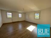 Schlafzimmer - 2 Zimmer Etagenwohnung zur Miete in Niefern-Öschelbronn
