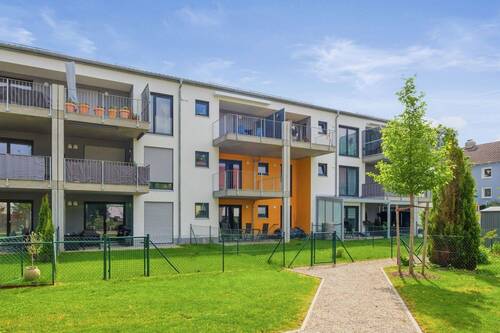 Hausansicht - 3 Zimmer Etagenwohnung zum Kaufen in Mering