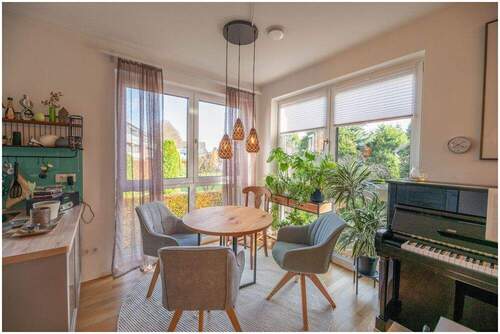 Essplatz im Wohnzimmer - 