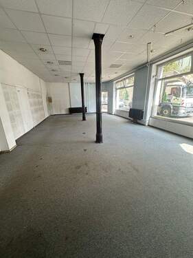 Hauptraum - Großzügige Lagerfläche in Gotha 