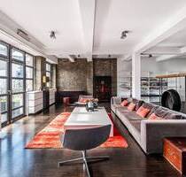Stilvolles Loft mit Designer-Ausstattung und luxuriösen Akzenten - Berlin-Wedding Gesundbrunnen