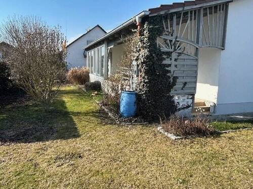 Terrasse mit Übedachung - 4 Zimmer Einfamilienhaus in Buchhofen