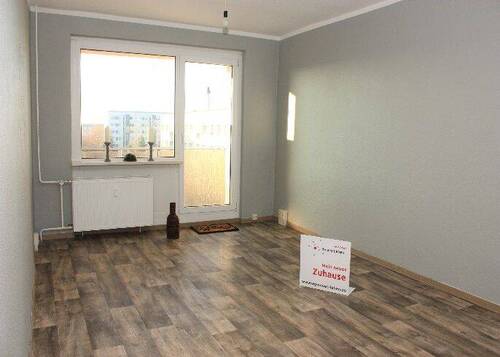 Beispielbild WZ - Gemütliche 2-Raum-Wohnung inklusive Balkon