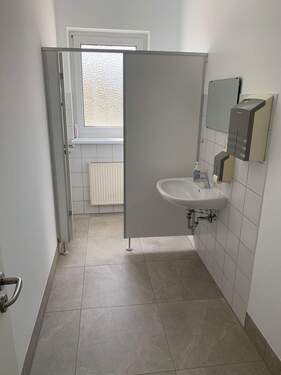 Damen-WC.jpg - 