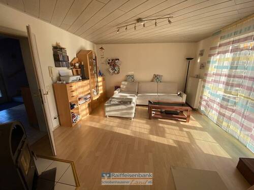 Wohnbereich - 5 Zimmer Doppelhaushälfte in Aresing / Oberlauterbach