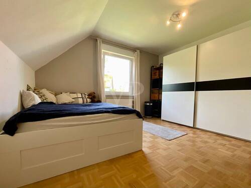 Zimmer 2 - 