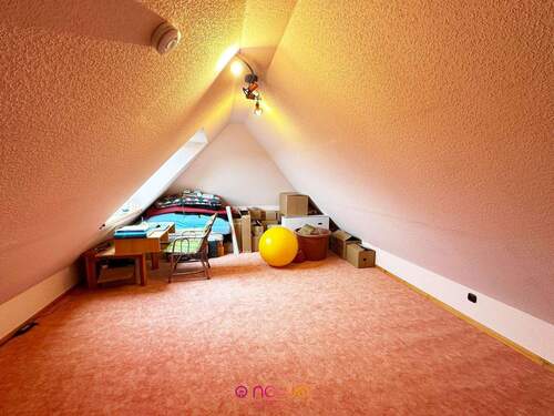 Blick in den Spitzboden - 