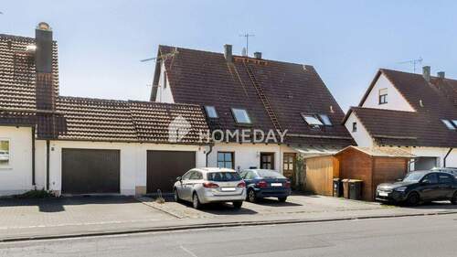 Außenansicht 2 - Großzügige DHH mit vielseitigem Raumkonzept, Garten und Einliegerbereich in ruhiger Lage