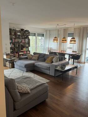 Wohn-Esszimmer - 3 Zimmer Etagenwohnung zur Miete in Saarbrücken