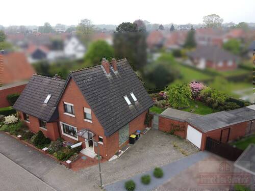 Luftaufnahme - +++RESERVIERT+++Immobilien Gumnior präsentiert: Charmantes Einfamilienhaus mit Garten in Rheine