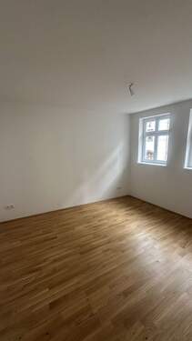Büro 2/Schlafzimmer 2 - 