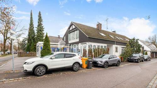 Außenansicht 2 - 7 Zimmer Einfamilienhaus zum Kaufen in Augsburg