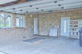 Doppelgarage mit Gartenzugang - 