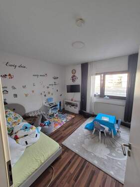 Zimmer - Etagenwohnung mit 63,00 m&sup2; in Pforzheim zur Miete