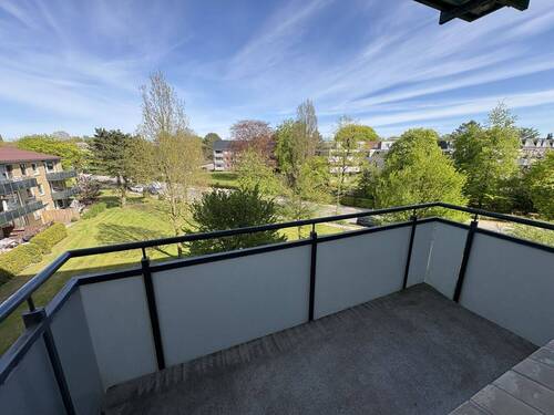 Balkon - Großzügige 2-Zimmer-Wohnung mit Balkon und Fahrstuhl!