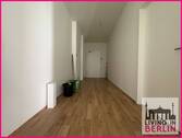 Flur - 2 Zimmer Etagenwohnung zur Miete in Berlin