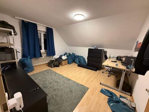 3.Zimmer - Etagenwohnung mit 64,00 m² in Neustadt an der Aisch zur Miete