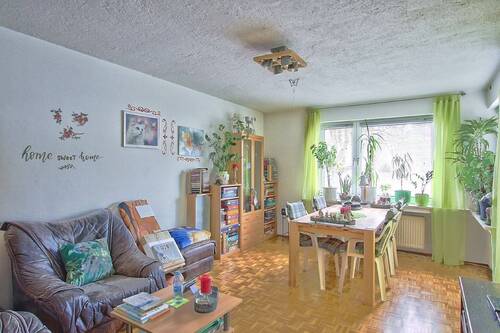 Wohnzimmer - 2 Zimmer Etagenwohnung in Gauting