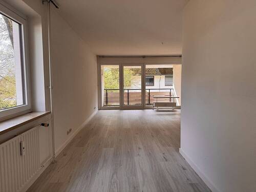 Wohnbereich - 3 Zimmer Etagenwohnung zur Miete in Großhansdorf