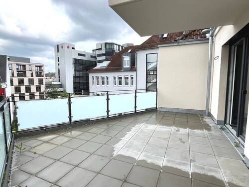 Balkon - Familientraum im 4. OG - 599.000,00 EUR Kaufpreis, ca.  141,00 m² Wohnfläche