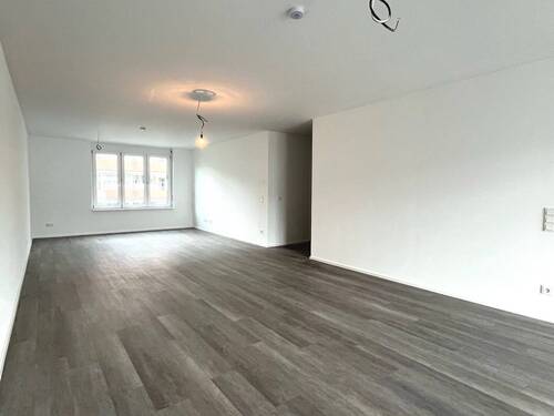 Wohnbereich - 4 Zimmer Etagenwohnung zum Kaufen in Böblingen