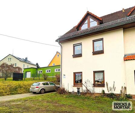 Haus vorne - 6 Zimmer Reihenendhaus zum Kaufen in Tharandt / Grillenburg
