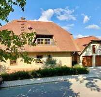 Aktuelle Marktanpassung: Freistehendes Landhaus mit Wellnessbereich und großzügigem Raumangebot auf allen Ebenen - Höchstadt a.d.Aisch