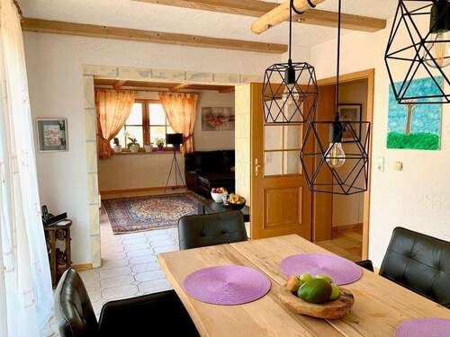 Blick vom Essbereich zum Wohnzimmer - 