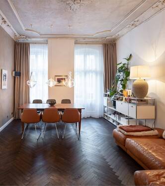 Weitere Ansicht Wohnzimmer - 3 Zimmer Etagenwohnung zum Kaufen in Berlin