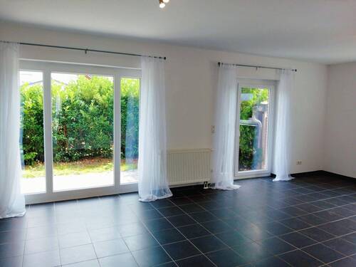 Wohnen/Essen - 5 Zimmer Einfamilienhaus in Erzenhausen