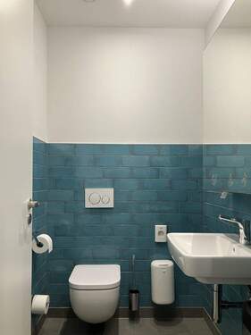 Damen-WC-Raum - 