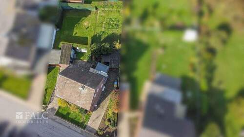 Haus und Grundstück - 