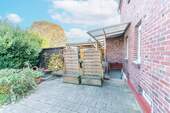 Terrasse und Hof - 