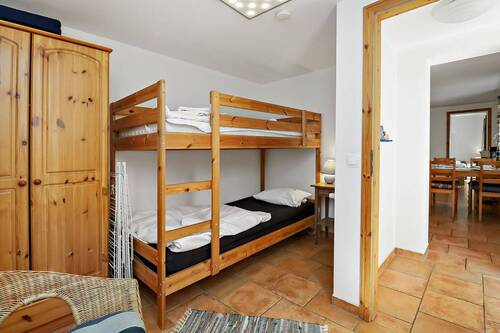 Zimmer 3 - 