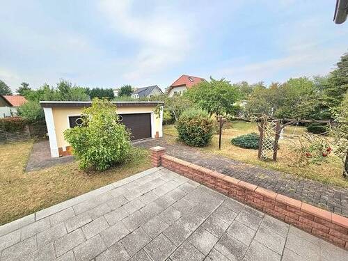 Aussicht auf Garage & Garten - 