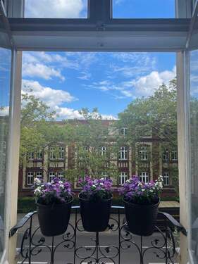 Balkon 2 - 2 Zimmer Etagenwohnung in Berlin