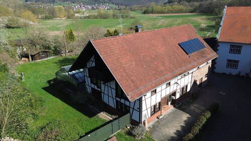 Vorderansicht - 8 Zimmer Einfamilienhaus zum Kaufen in Breuberg