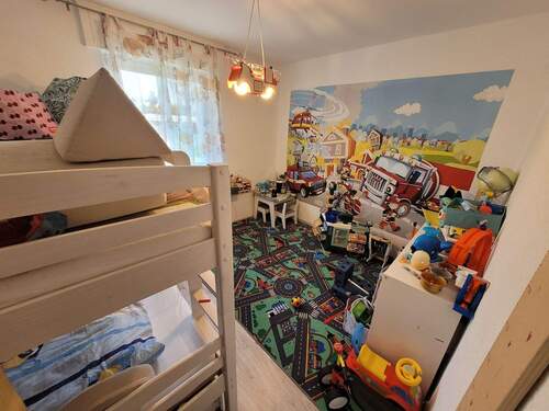 Erdgeschoss Kinderzimmer - 