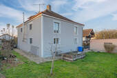 Bild 1 - Einfamilienhaus mit großem Garten