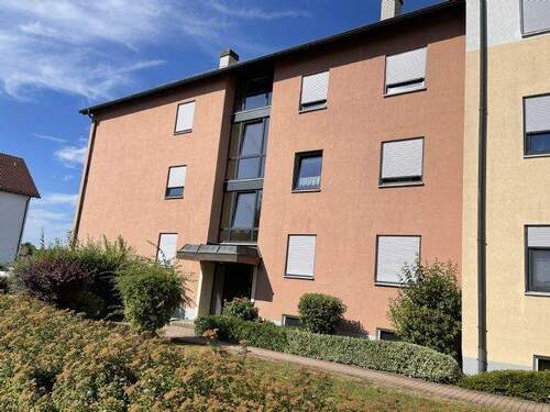 Foto 2 Ansicht Osten - 2 Zimmer Etagenwohnung zur Miete in Mühldorf a.Inn