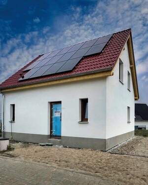 Hausfront - Einfamilienhaus im Neubaugebiet von Gierstädt - energieeffizient nach KFW-40-Standard