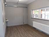 Zweiter Raum im Erdgeschoß - Büro mit 35,50 m&sup2; in Titisee-Neustadt zur Miete