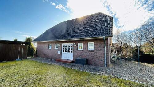 Gebäudeeingang - 4 Zimmer Einfamilienhaus in Hohen Wangelin