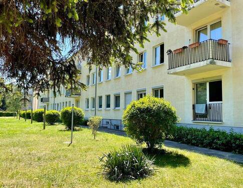 Gartenseite - Hübsche kleine Wohnung im Grünen