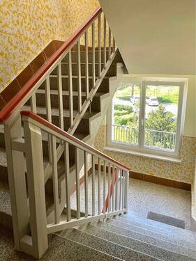 Treppenhaus - 2 Zimmer Etagenwohnung in Meißen