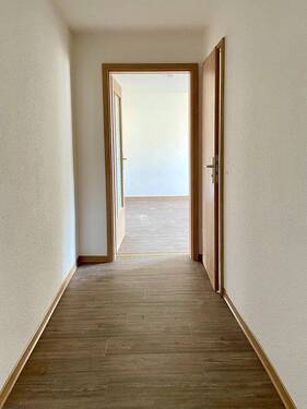 Beispielbild Flur - Etagenwohnung mit 49,00 m&sup2; in Meißen zur Miete